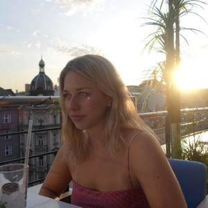 Meet your Posher, Soph